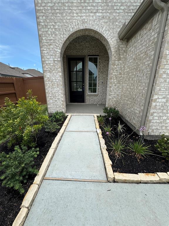 Building Photo - 7314 Blue Gentiana Ln