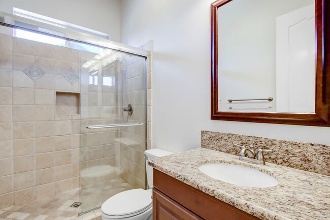 Building Photo - 5393 Stoneview Rd