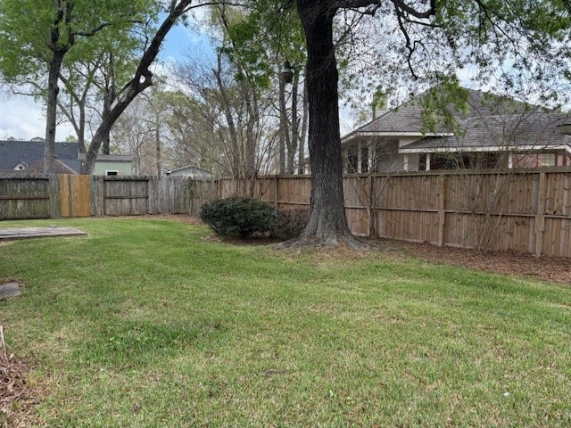 Building Photo - 419 S Starboard St