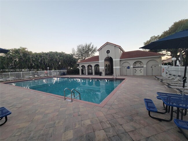 Building Photo - 7928 NW 190th Ln