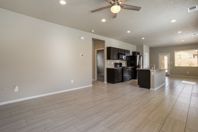 Building Photo - 10717 Aspiration Ln SW