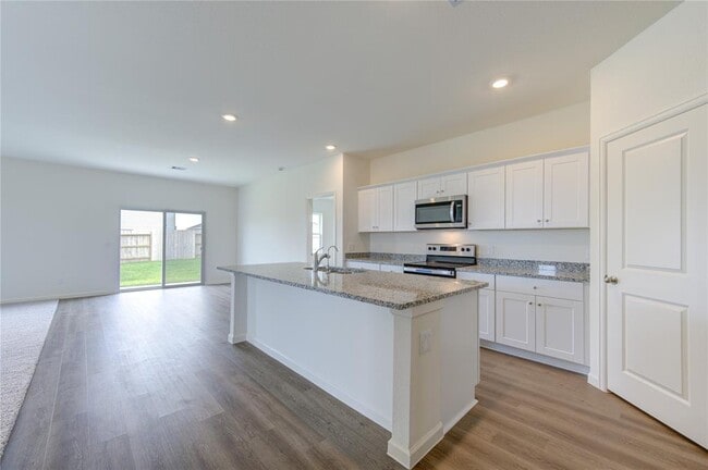 Building Photo - 5903 Grantgrala Dr