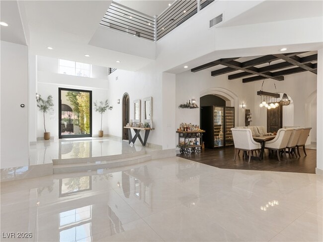 Building Photo - 190 Inveraray Ct