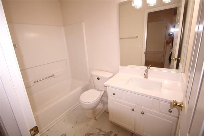 Building Photo - 3618 Gainesway Ct NW