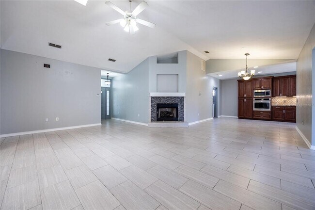 Building Photo - 4345 NW 35th St