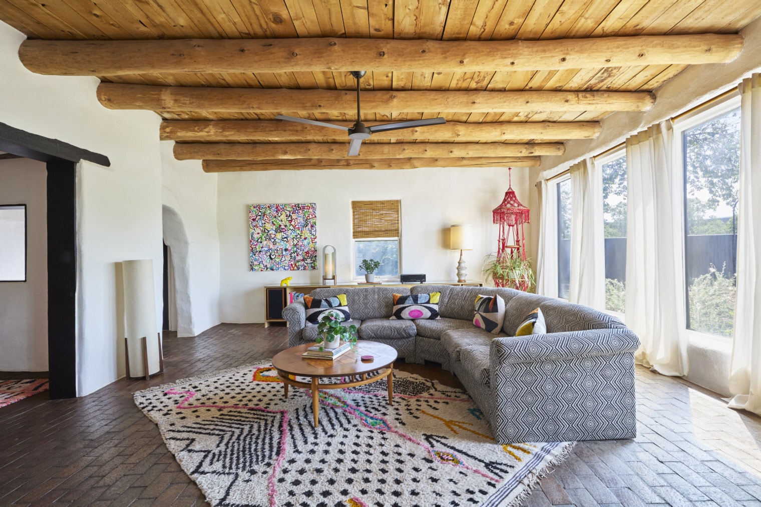 Building Photo - 2845 Agua Fria St