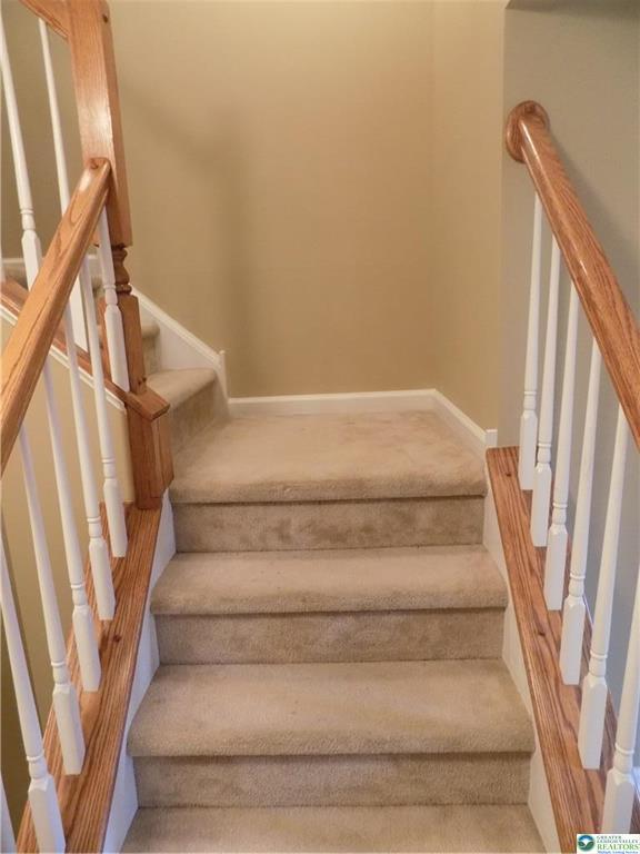 Building Photo - 1145 Sparrow Way