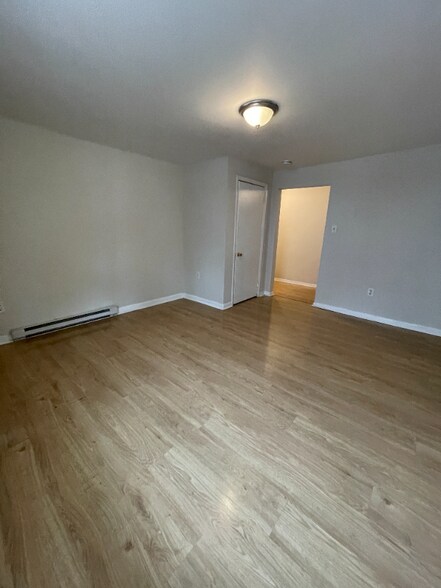 Building Photo - 428 Jonathan St