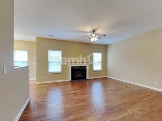 Building Photo - 215 Windsong Dr