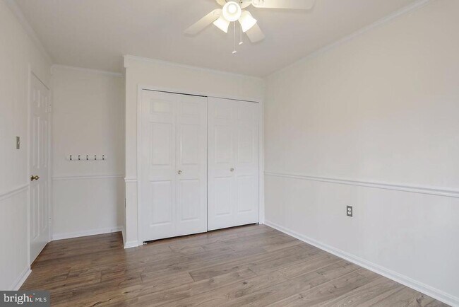 Building Photo - 13909 Woods Run Ct