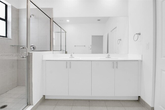 Building Photo - 23521 SW 129th Ave