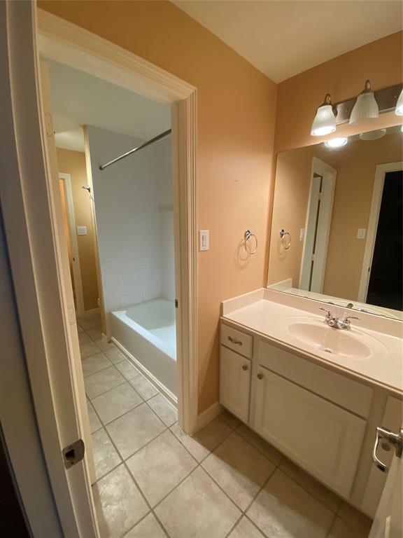 Building Photo - 12414 Timber Hollow