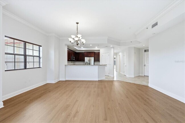 Building Photo - 7612 Lake Vista Ct