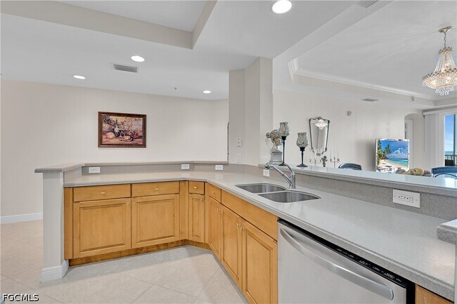 Building Photo - 2743 First St