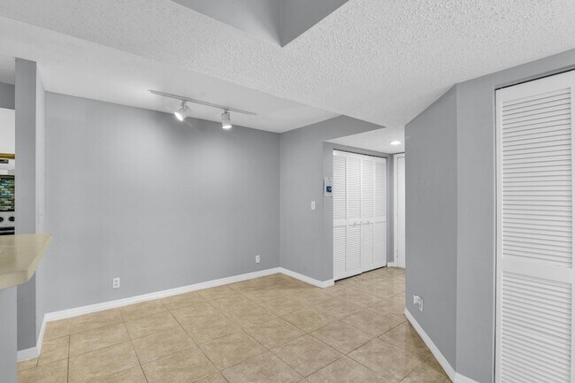 Building Photo - 3995 W McNab Rd