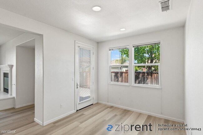 Building Photo - 5 br, 3 bath House - 351 Clarence Bromell ...