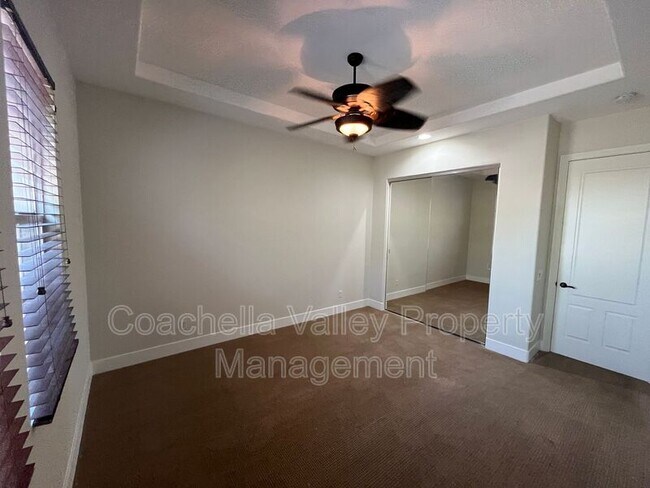 Building Photo - 135 Tesori Dr