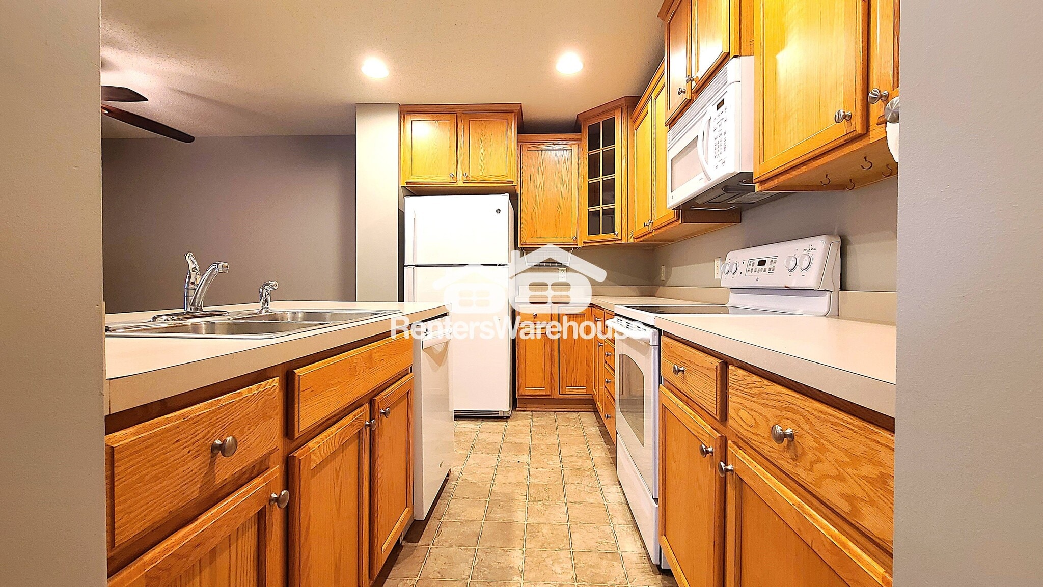 Building Photo - 2469 Dawes Place