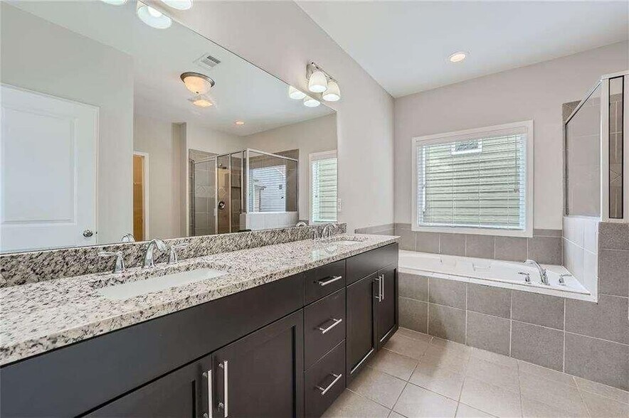 Building Photo - 18 Hardpan Aly