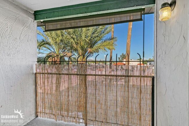 Building Photo - Charming 2Bdm 1Ba Home in Central Phoenix!