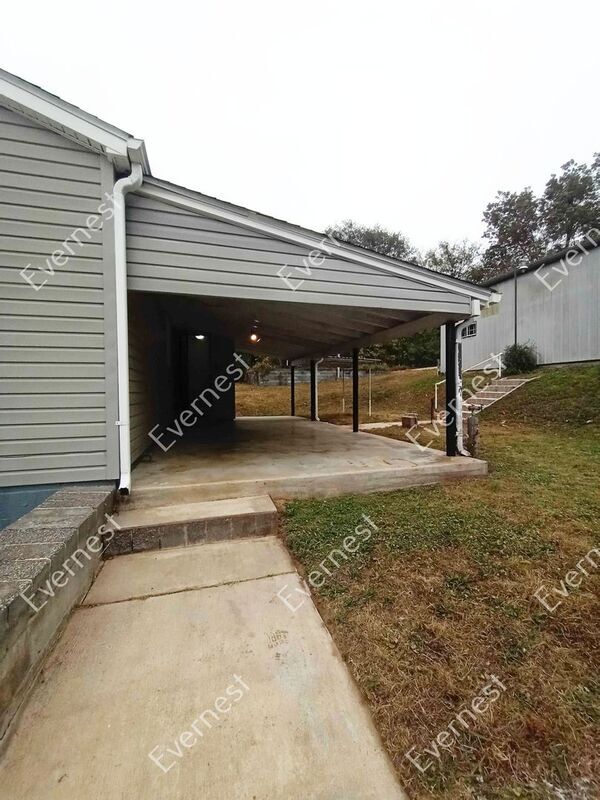 Building Photo - 1529 30th Street Ensley