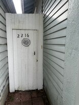 Building Photo - 2216 S Salcedo St