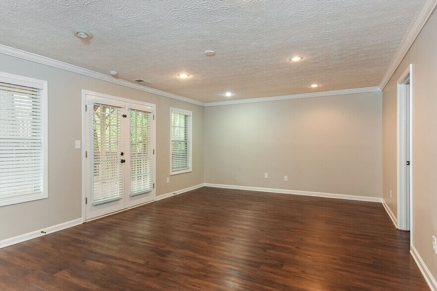 Building Photo - 1026 Dalby Way