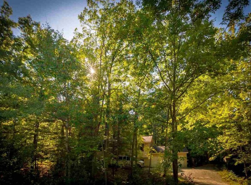 Building Photo - 4263 Eagle Crest Dr