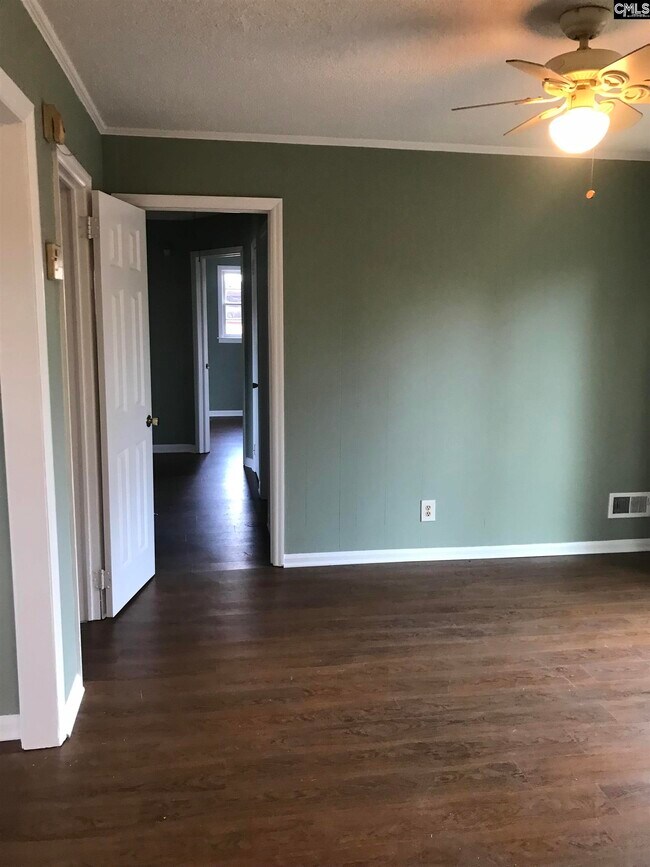 Building Photo - 3604 Traveler Ln