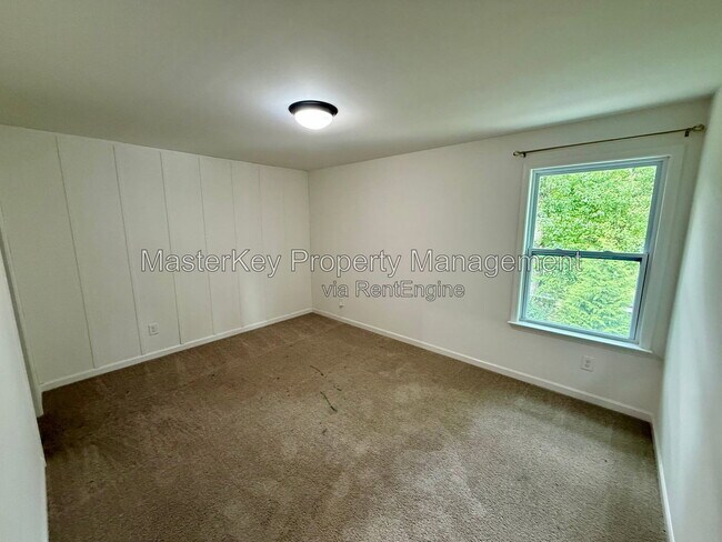 Building Photo - 1516 Addison Lk St