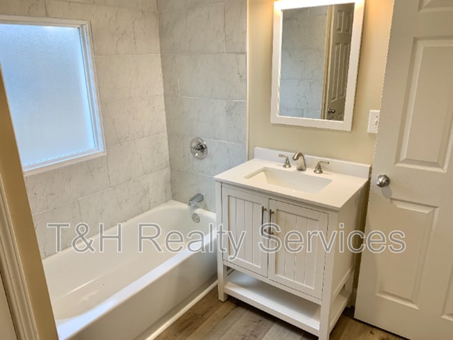 Building Photo - 6155 Broadway St