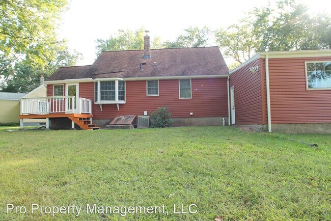 Building Photo - 3 br, 1 bath House - 14 Lynn Circle