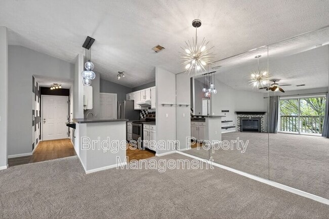 Building Photo - 6591 Brigham Sq