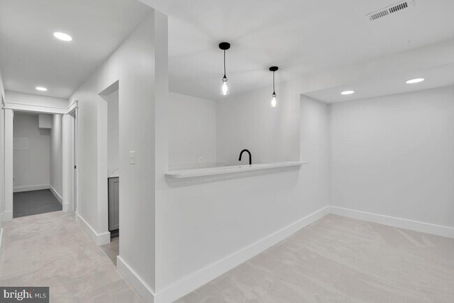 Building Photo - 3109 N Nottingham St