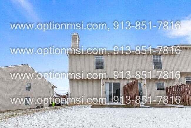 Building Photo - 3-bedroom townhouse now available in Belton!