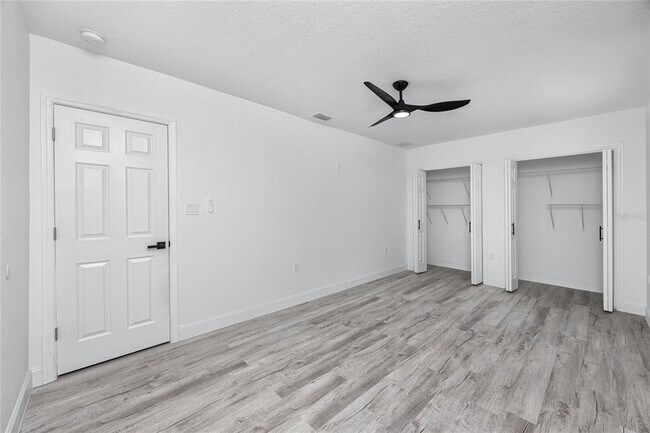 Building Photo - 2859 38th Ave N