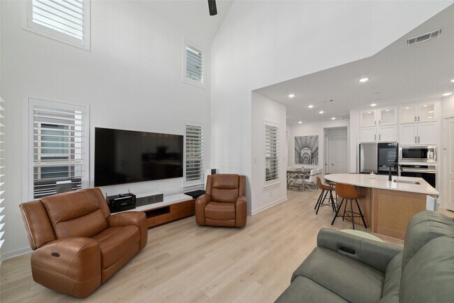 Building Photo - 16515 Texas Hill Country Rd