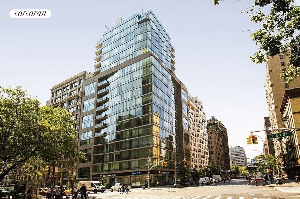 Building Photo - 300 E 23rd St