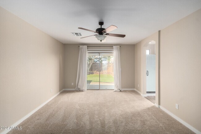 Building Photo - 6425 W Briles Rd
