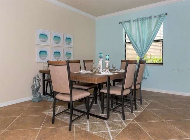 Building Photo - 12400 Cinqueterre Dr