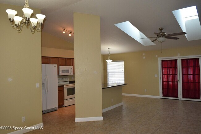 Building Photo - 719 Samuel Chase Ln