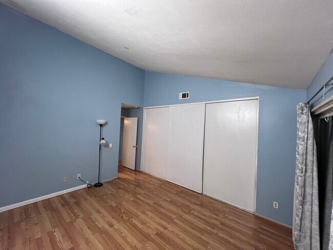 Building Photo - Charming 2 Bedroom Condo in Temecula, Ca.