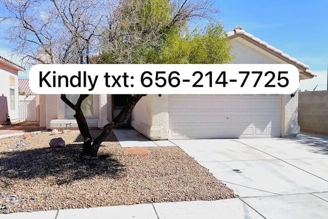 Primary Photo - 8909 Chenin Ave
