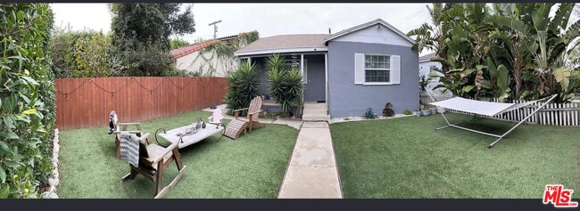 Building Photo - 839 Sunset Ave