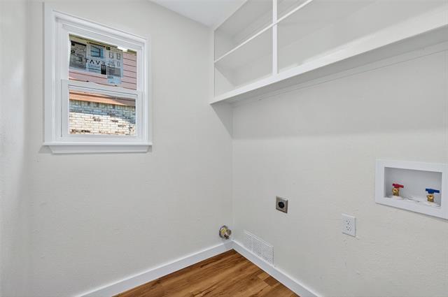 Building Photo - 1401 La Salle Dr