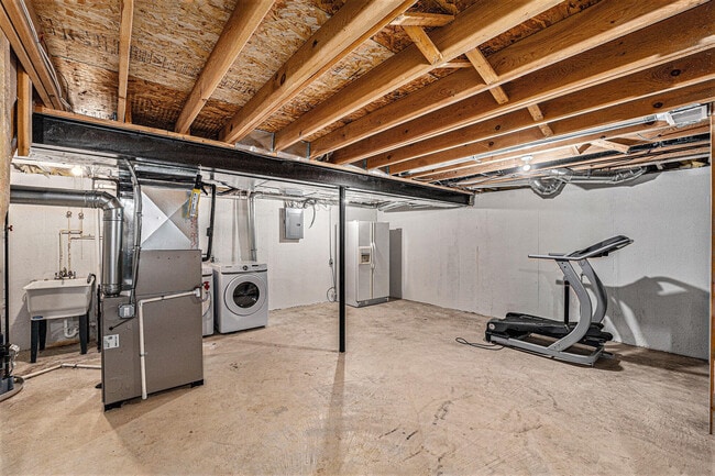 Building Photo - 3054 Forest Creek Ct