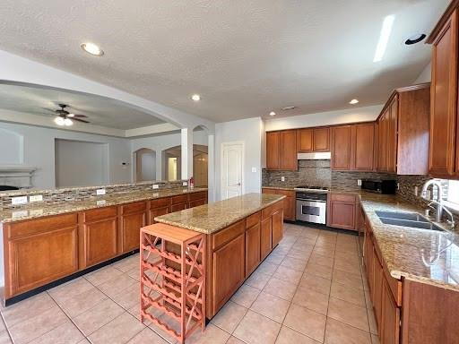 Building Photo - 4 Bed Single-Family Home in Manvel 77578 | Southfork