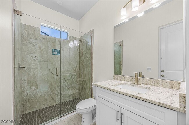 Building Photo - 3614 SE 17th Pl