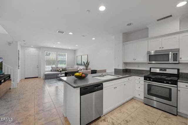 Building Photo - 302 Harbor Breeze Dr