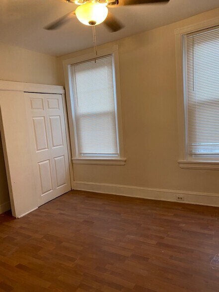 Building Photo - 4308 Ludlow St